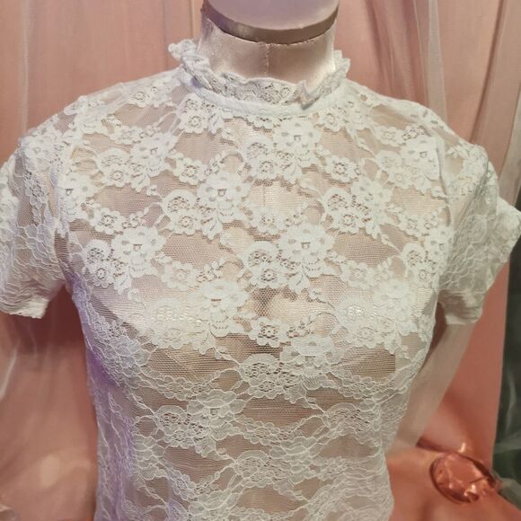 Cecil Mcbee Top Women's Small White Lace Party Casual Sheer Festival Costume Y2K - Picture 12 of 12